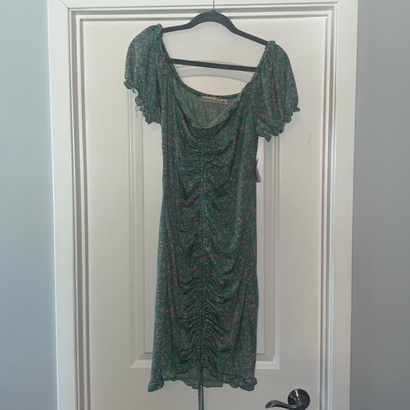 Liberty Love Dresses & Skirts - Liberty Love Fitted Dress